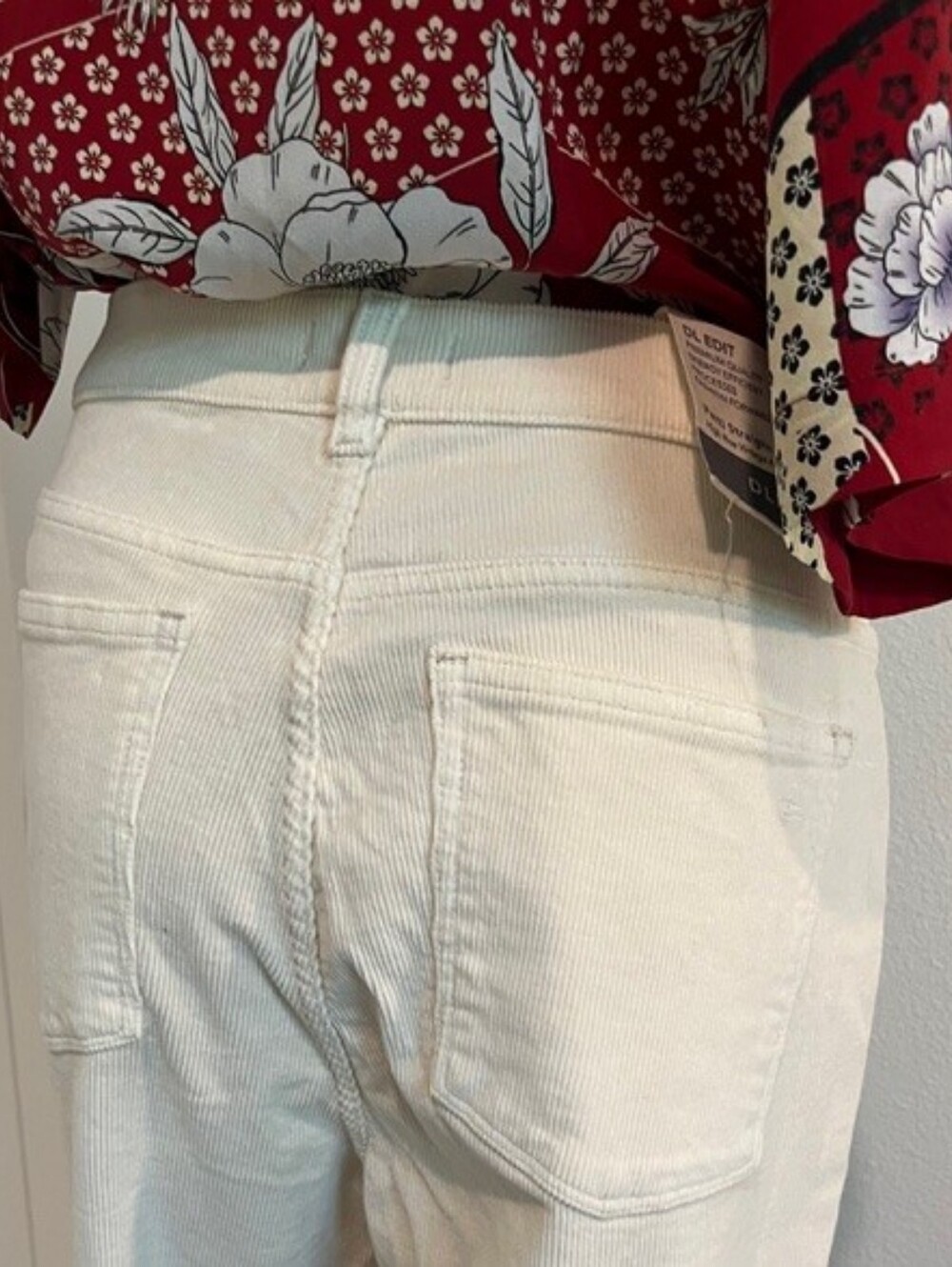 DL1961 Patti Straight Leg Corduroy High Rise Vintage Style Ankle Size 32 NWT - Picture 10 of 16